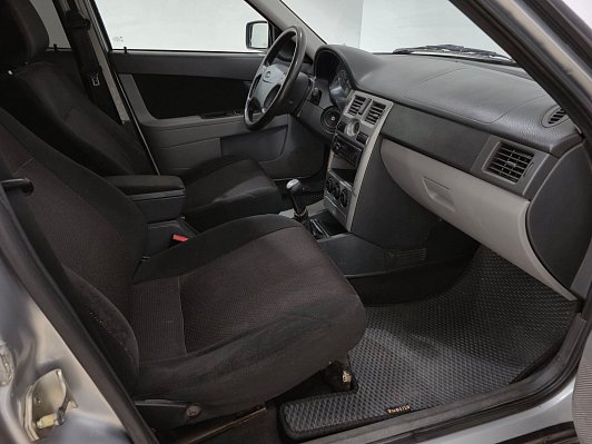 Lada (ВАЗ) Priora, 2009 года, пробег 258739 км