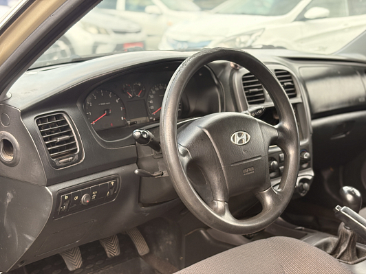 Hyundai Sonata, 2005 года, пробег 279136 км