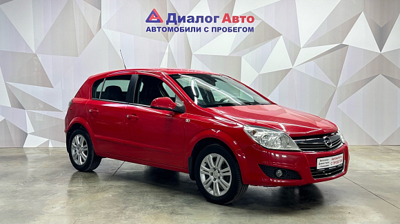 Opel Astra, 2012 года, пробег 105806 км