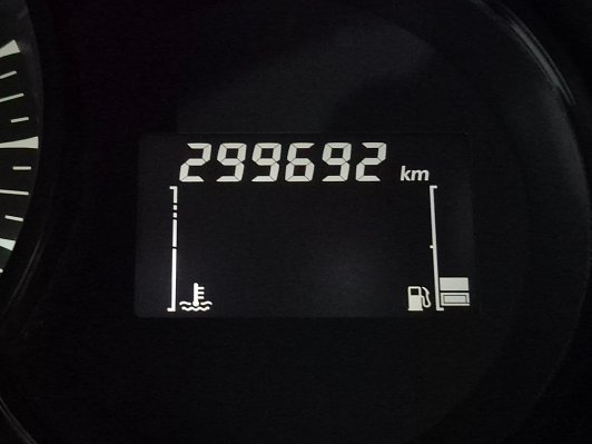 Renault Fluence, 2010 года, пробег 299691 км
