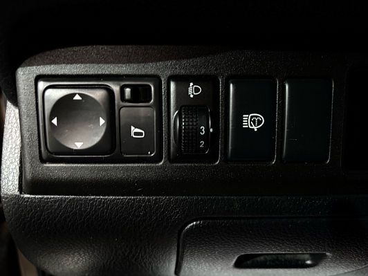 Nissan Note Luxury, 2010 года, пробег 148000 км