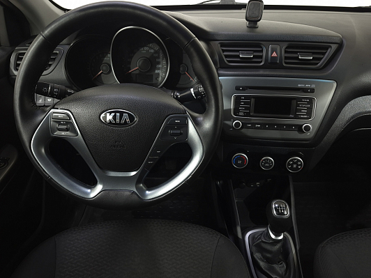 Kia Rio Luxe, 2016 года, пробег 132570 км