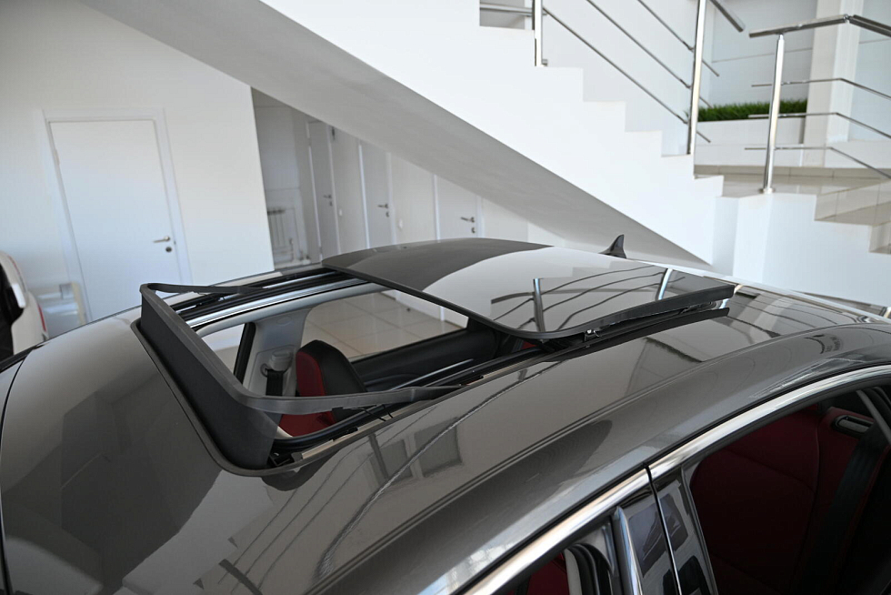 Changan Eado Plus Tech, серый