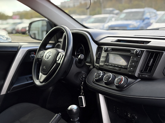 Toyota RAV4, 2016 года, пробег 162100 км