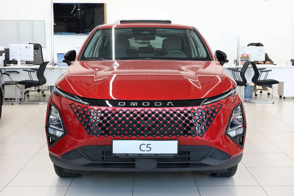 Omoda C5 Стиль (2024), красный