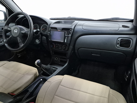 Nissan Almera, 2004 года, пробег 180000 км