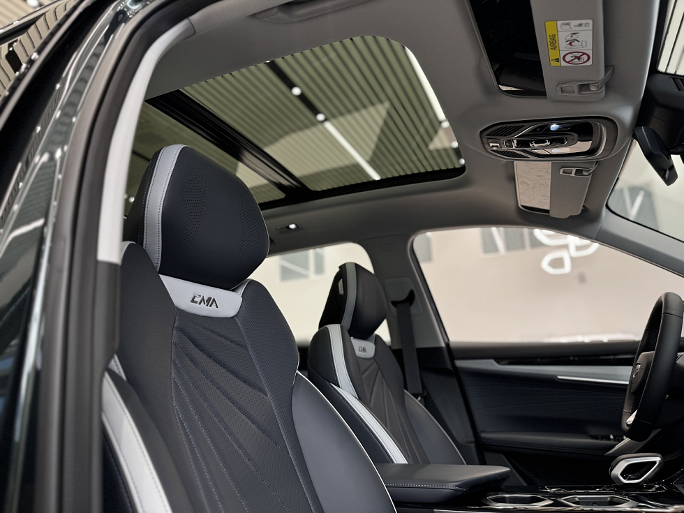 Geely Atlas Flagship, черный