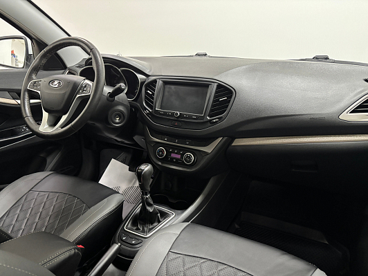 Lada (ВАЗ) Vesta Luxe, 2021 года, пробег 49729 км