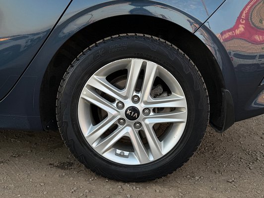 Kia Ceed Prestige, 2018 года, пробег 182000 км