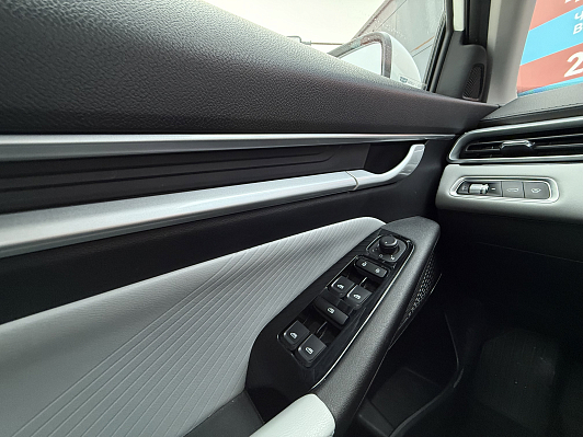 Geely Emgrand Flagship, 2023 года, пробег 20600 км