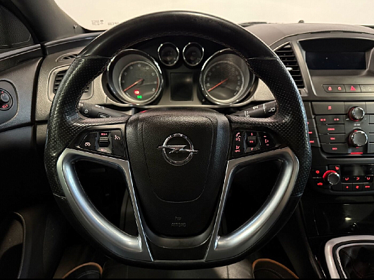 Opel Insignia Cosmo, 2012 года, пробег 136000 км