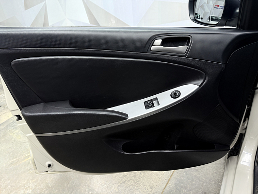 Hyundai Solaris Super Series-II, 2015 года, пробег 102686 км