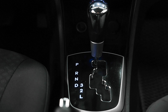 Hyundai Solaris Dynamic, 2012 года, пробег 190000 км