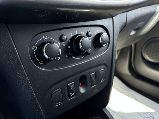 Renault Sandero Drive, 2019 года, пробег 148000 км