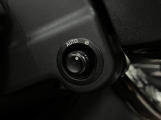 Land Rover Range Rover Sport AUTOBIOGRAPHY, 2013 года, пробег 303479 км