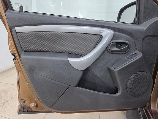 Renault Duster Privilege, 2012 года, пробег 253980 км