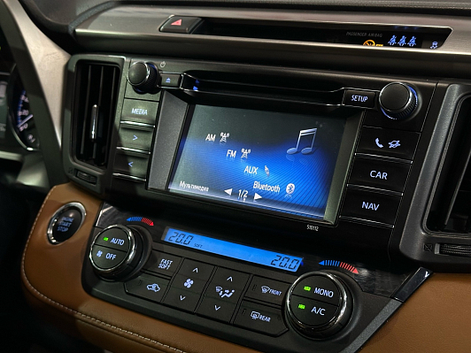 Toyota RAV4, 2016 года, пробег 137000 км