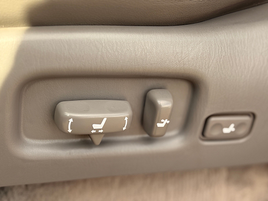 Toyota Land Cruiser, 2006 года, пробег 407498 км