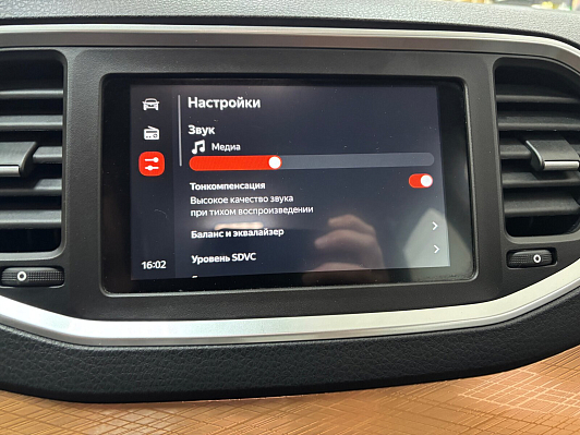 Lada (ВАЗ) Vesta, 2023 года, пробег 45300 км