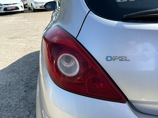 Opel Corsa Essentia, 2007 года, пробег 149414 км