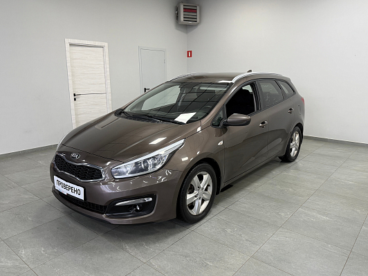 Kia Ceed Luxe, 2018 года, пробег 138133 км