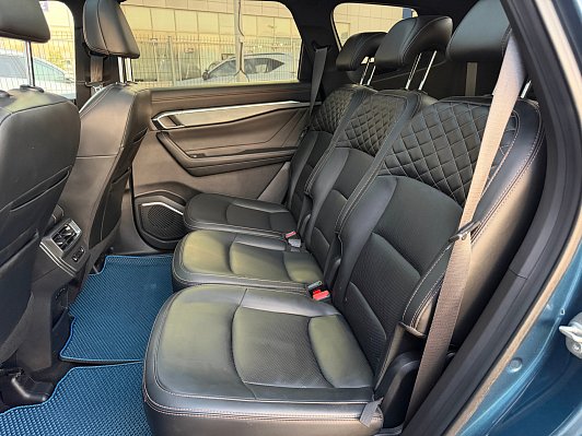 Geely Okavango Флагман, 2023 года, пробег 69457 км