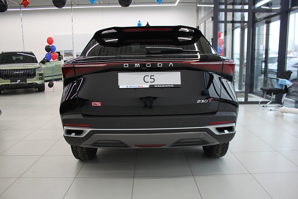 Omoda C5 , черный