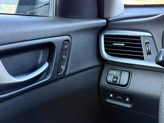 Kia Optima Prestige, 2018 года, пробег 160330 км