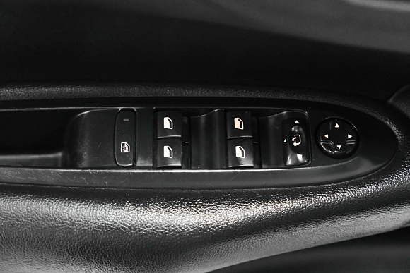 Citroen C4 Exclusive, 2014 года, пробег 118000 км