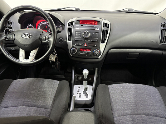 Kia Ceed, 2011 года, пробег 127098 км