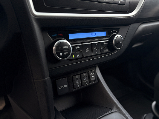 Toyota Auris, 2014 года, пробег 117732 км