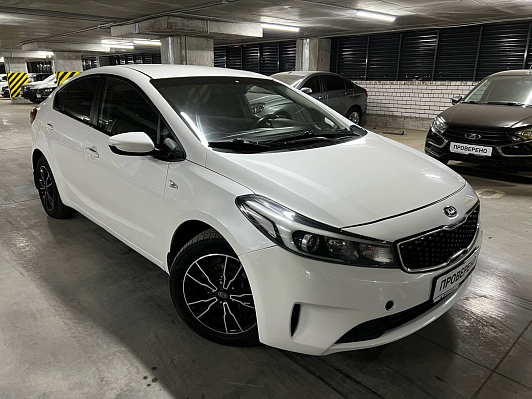 Kia Cerato Comfort, 2016 года, пробег 266000 км