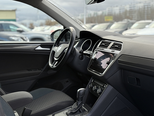 Volkswagen Tiguan CONNECT, 2020 года, пробег 139443 км