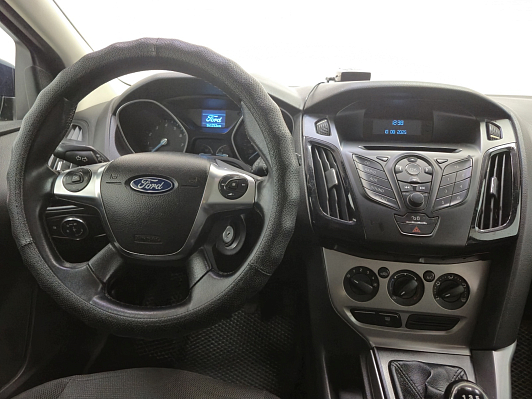 Ford Focus Trend, 2013 года, пробег 161231 км