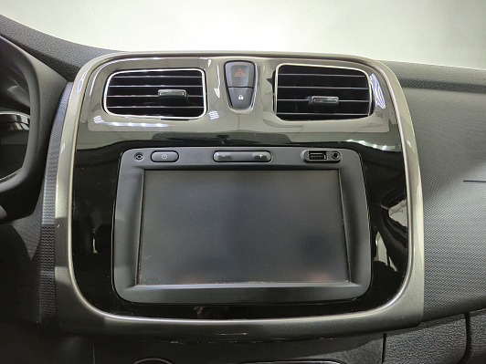 Renault Sandero Confort, 2015 года, пробег 154592 км