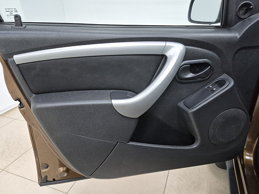 Renault Duster Expression, 2012 года, пробег 130483 км