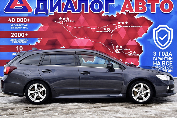 Subaru Levorg, 2014 года, пробег 153000 км