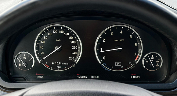 BMW 7 серии, 2013 года, пробег 126042 км