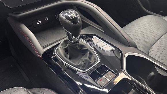 JETOUR X50 Luxury, черный