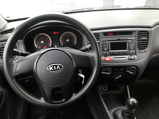 Kia Rio Comfort, 2010 года, пробег 126000 км