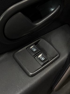 Renault Logan Drive, 2019 года, пробег 94000 км