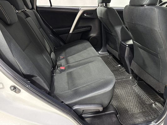 Toyota RAV4 Стандарт, 2015 года, пробег 158000 км