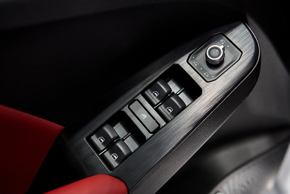 Haval Jolion Премиум, белый