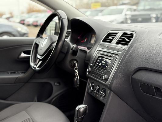 Volkswagen Polo Allstar, 2016 года, пробег 174000 км