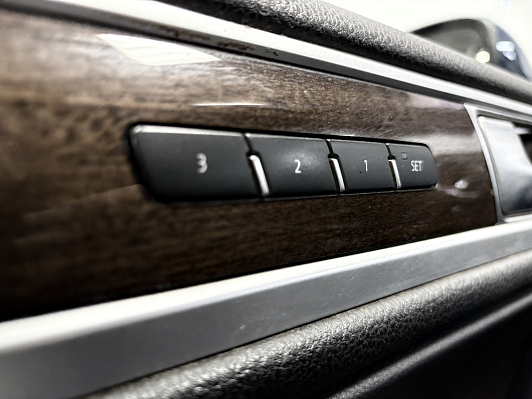 Volkswagen Touareg Business, 2015 года, пробег 176000 км