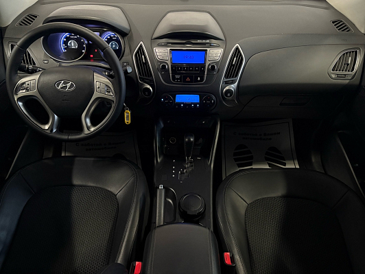 Hyundai ix35 Comfort + Navi, 2011 года, пробег 162000 км