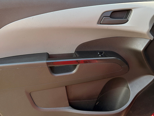 Chevrolet Aveo LT, 2013 года, пробег 221025 км