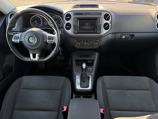 Volkswagen Tiguan, 2016 года, пробег 216719 км