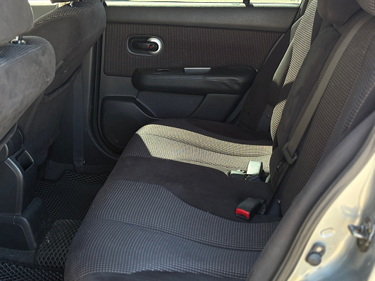 Nissan Tiida Elegance, 2011 года, пробег 143000 км