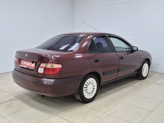 Nissan Almera, 2004 года, пробег 180000 км